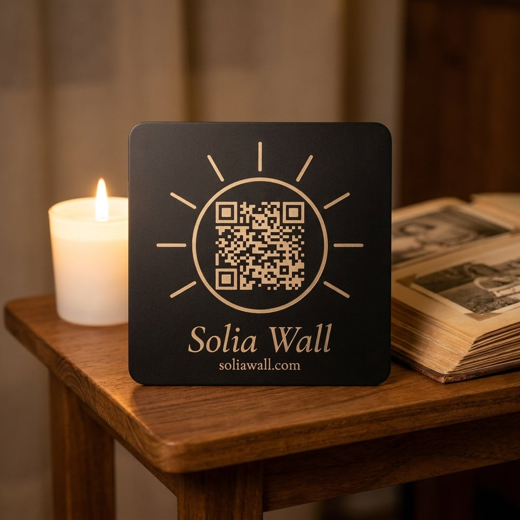 The Solia Wall plaque — with candle